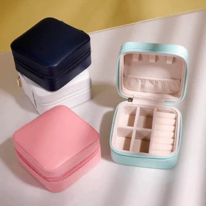 Mini Jewelry Storage Box – Travel-Friendly Organizer for Rings, Earrings & Small Accessories (Random color-Pack of 1) - View 1